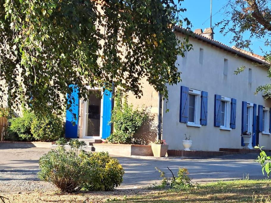 Gite Marguerite - Au Coeur De La Campagne La Petite-Boissiere Exteriör bild